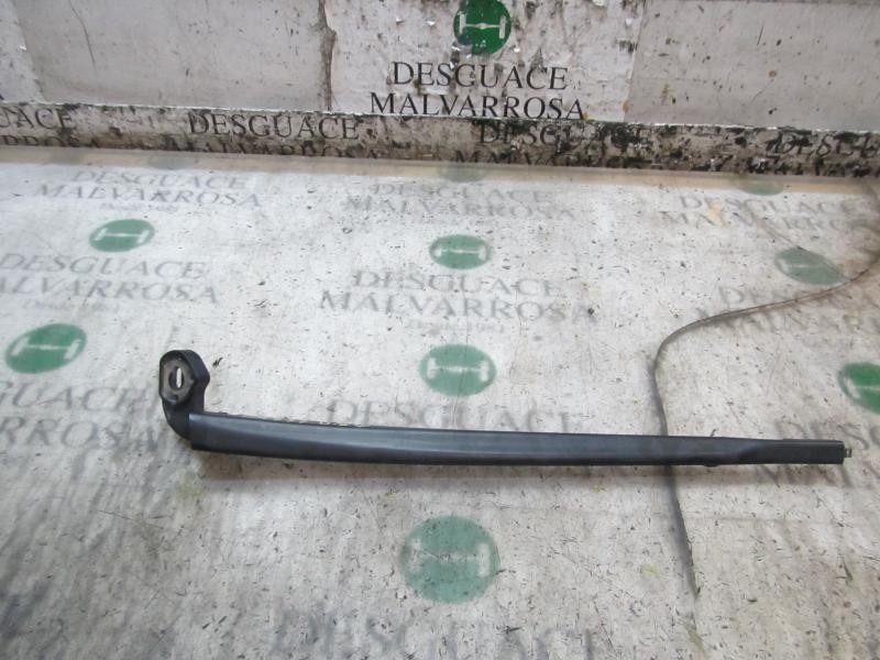 Recambio de brazo limpia delantero izquierdo para seat leon (1p1) reference referencia OEM IAM 1P0955409A1P9  