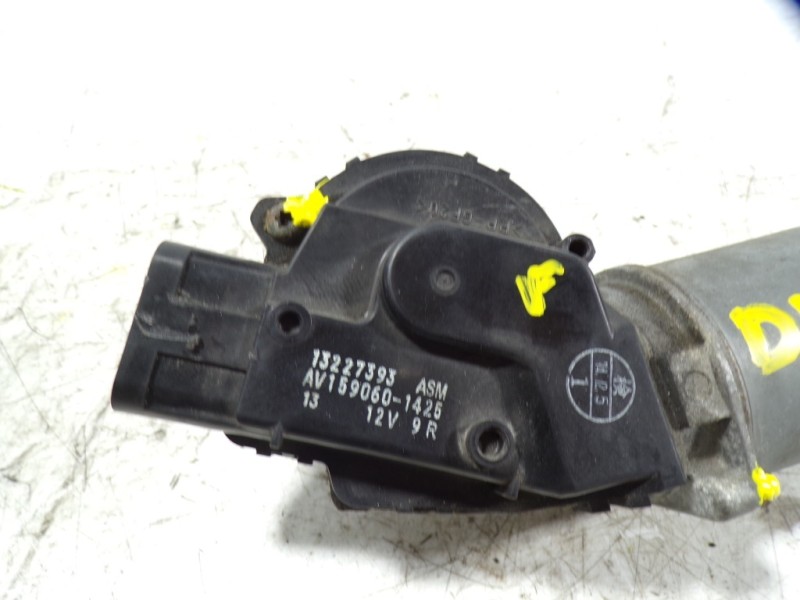 Recambio de motor limpia delantero para opel insignia berlina 2.0 cdti referencia OEM IAM  13227393 