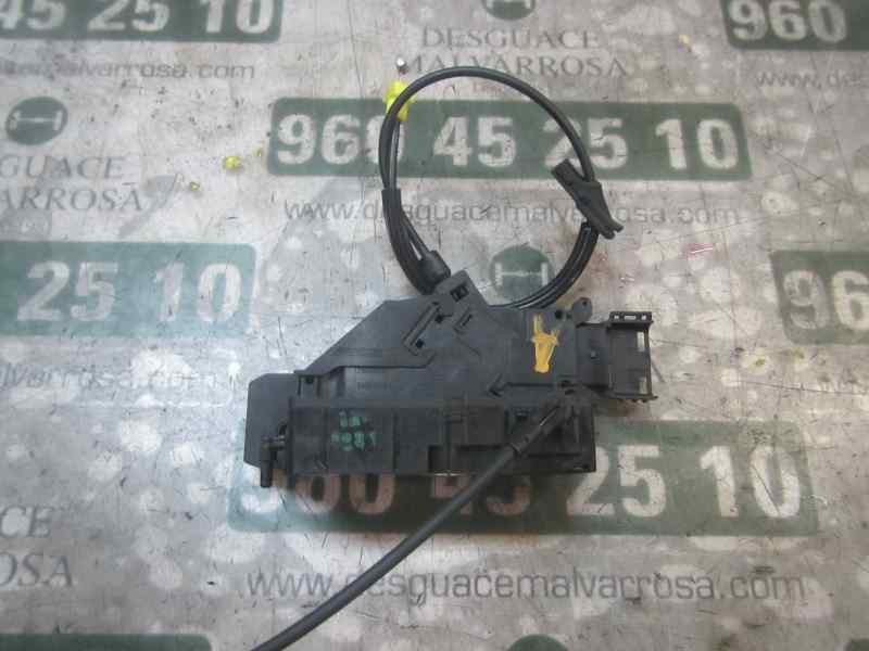 Recambio de cerradura puerta trasera derecha para peugeot 3008 1.6 16v referencia OEM IAM 9138Z9  