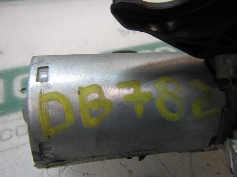 Recambio de motor limpia trasero para dacia sandero básico referencia OEM IAM 8200734582 8200734502 