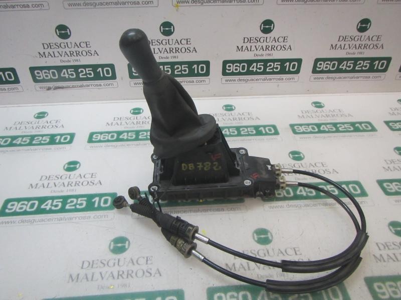 Recambio de palanca cambio para dacia sandero básico referencia OEM IAM 6001548695  