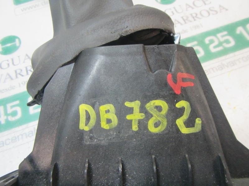 Recambio de palanca cambio para dacia sandero básico referencia OEM IAM 6001548695  