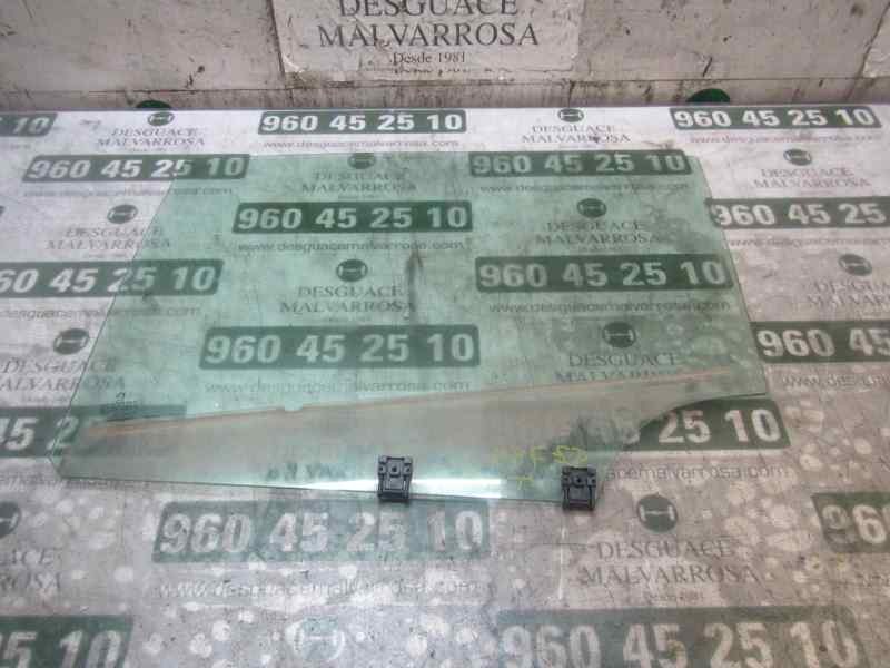 Recambio de cristal puerta trasero izquierdo para peugeot 3008 1.6 16v referencia OEM IAM 9203JT  