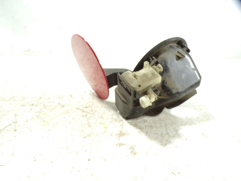 Recambio de tapa combustible para opel insignia berlina 2.0 cdti referencia OEM IAM   