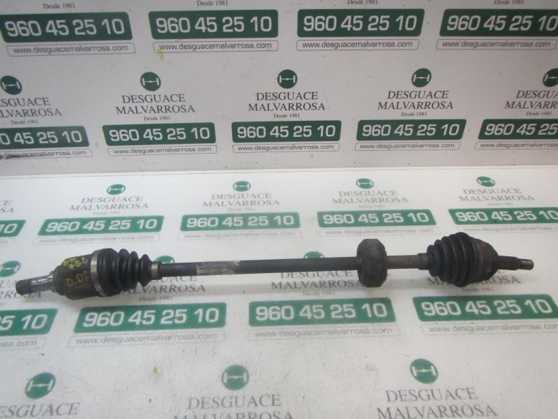 Recambio de transmision derecha para dacia sandero básico referencia OEM IAM 391005598R  