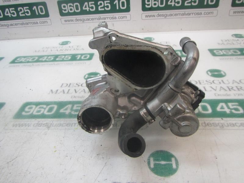 Recambio de valvula egr para dacia sandero básico referencia OEM IAM 8200846454  
