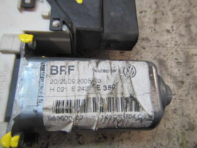 Recambio de motor elevalunas trasero derecho para seat leon (1p1) reference referencia OEM IAM 1K0959704GL03 1K0959704G 