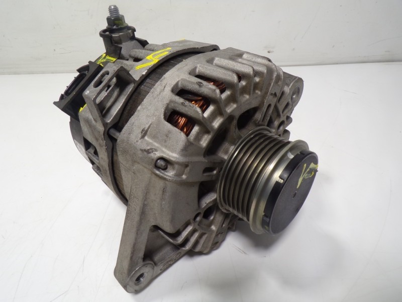 Recambio de alternador para kia sportage 1.6 cat referencia OEM IAM 373002B970 373002B970 2626125