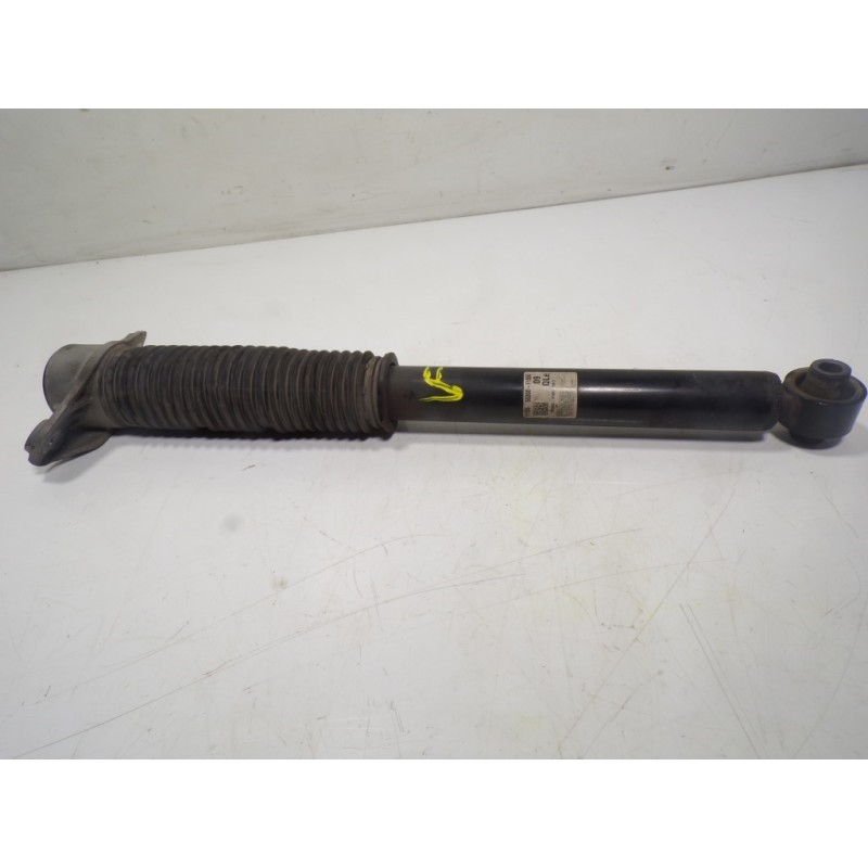 Recambio de amortiguador trasero izquierdo para kia sportage 1.6 cat referencia OEM IAM 55311F1550 55300F1550 