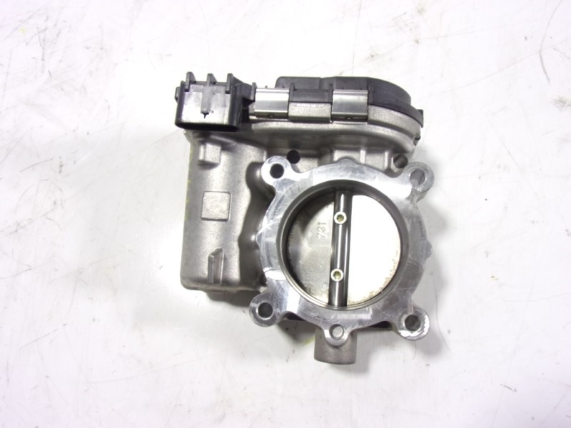 Recambio de caja mariposa para infiniti q30 1.6 16v cat referencia OEM IAM 16118HG00B A2701410025 0280750541