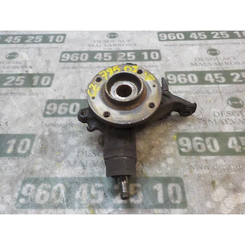 Recambio de mangueta delantera izquierda para peugeot 3008 1.6 16v referencia OEM IAM 364696  