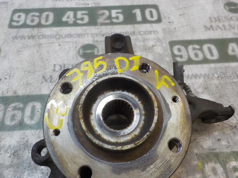 Recambio de mangueta delantera izquierda para peugeot 3008 1.6 16v referencia OEM IAM 364696  