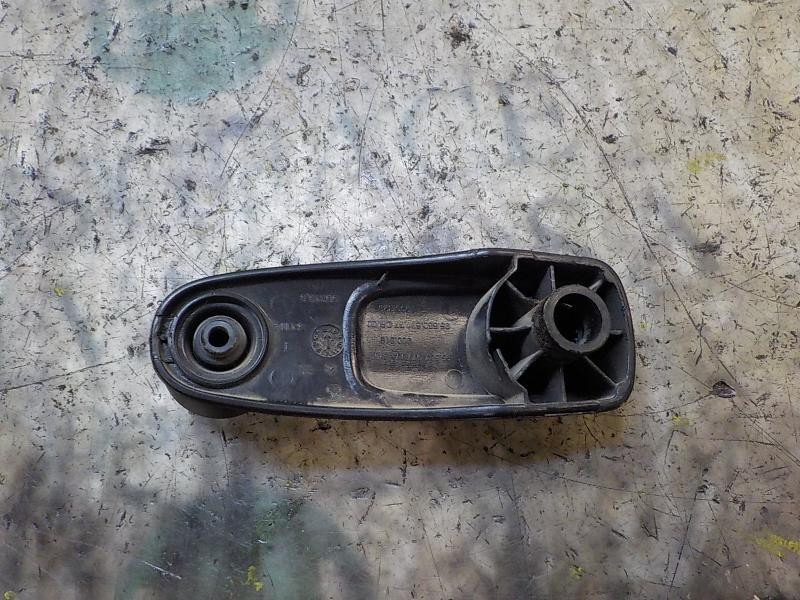 Recambio de maneta elevalunas trasera izquierda para peugeot 207 1.4 hdi referencia OEM IAM   