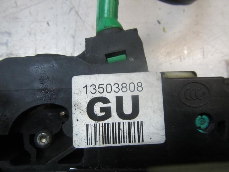 Recambio de cerradura puerta trasera derecha para chevrolet cruze 2.0 diesel cat referencia OEM IAM 13579566 13503808 