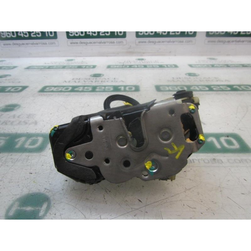 Recambio de cerradura puerta trasera izquierda para chevrolet cruze 2.0 diesel cat referencia OEM IAM 13579557 13503807 