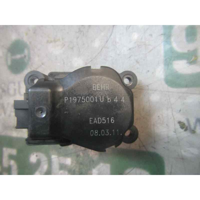 Recambio de motor apertura trampillas climatizador para peugeot 3008 1.6 16v referencia OEM IAM 6479A9  