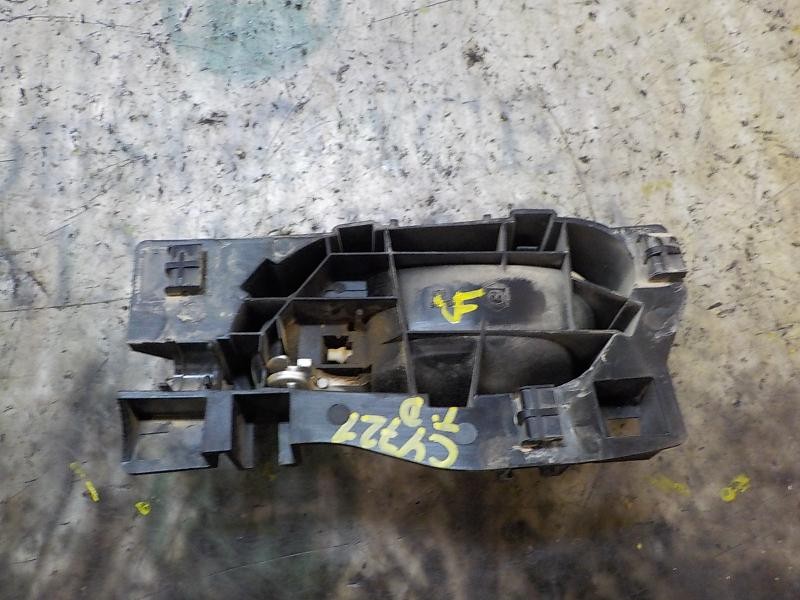 Recambio de maneta interior trasera derecha para peugeot 207 1.4 hdi referencia OEM IAM   