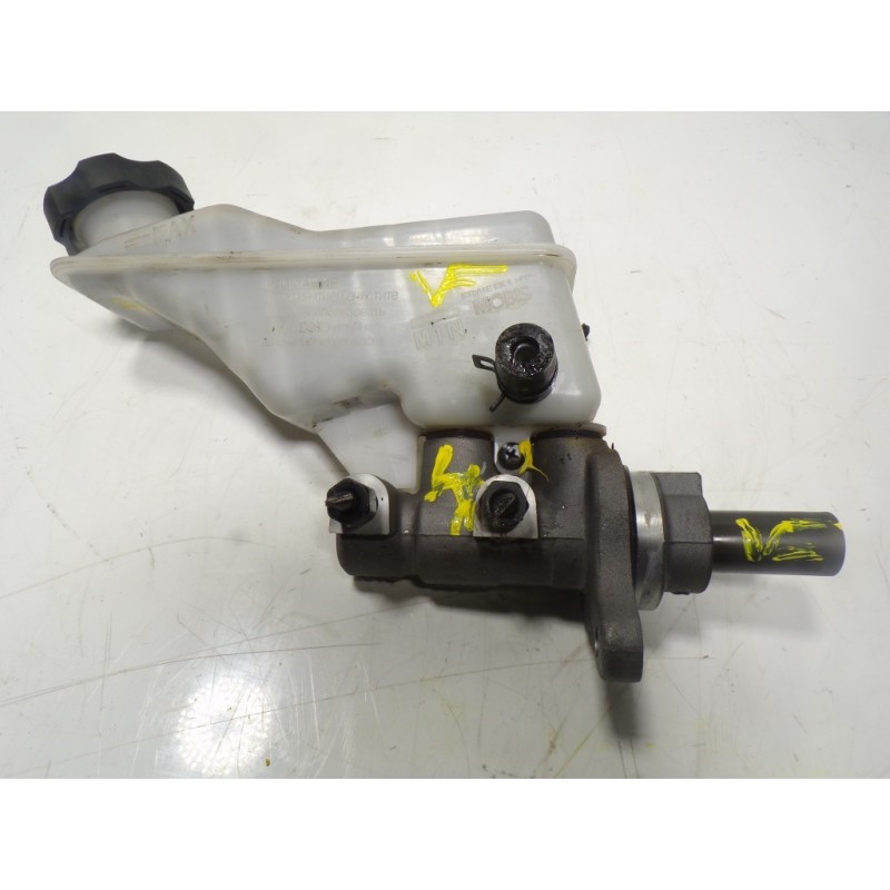 Recambio de bomba freno para kia sportage 1.6 cat referencia OEM IAM 58510D7100  