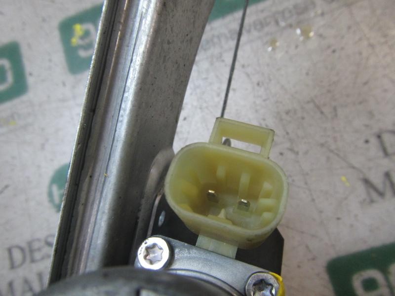 Recambio de elevalunas trasero derecho para chevrolet cruze 2.0 diesel cat referencia OEM IAM 95999490  