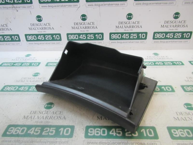Recambio de guantera para chevrolet cruze 2.0 diesel cat referencia OEM IAM 42426839  