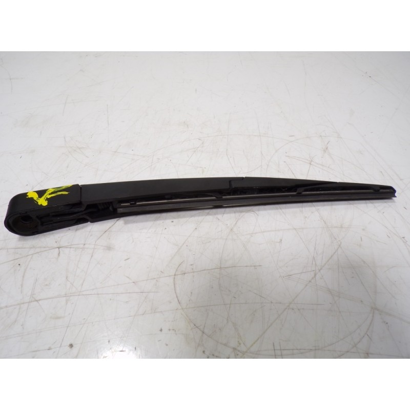 Recambio de brazo limpia trasero para kia sportage 1.6 cat referencia OEM IAM 98815A4100  