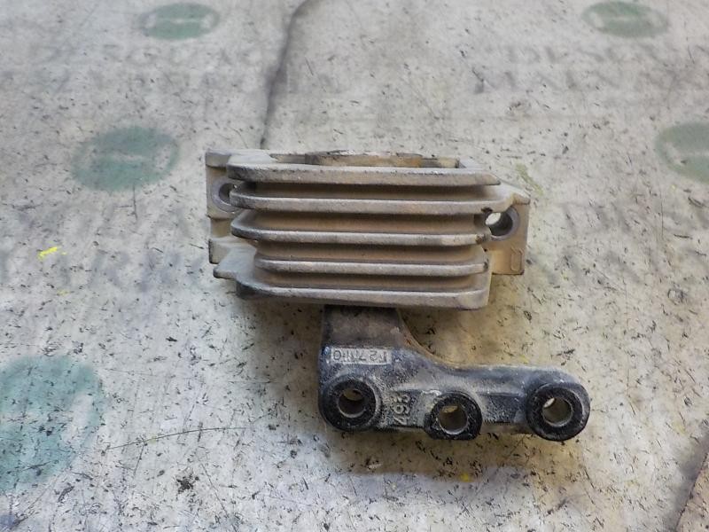 Recambio de soporte motor derecho para peugeot 207 1.4 hdi referencia OEM IAM   
