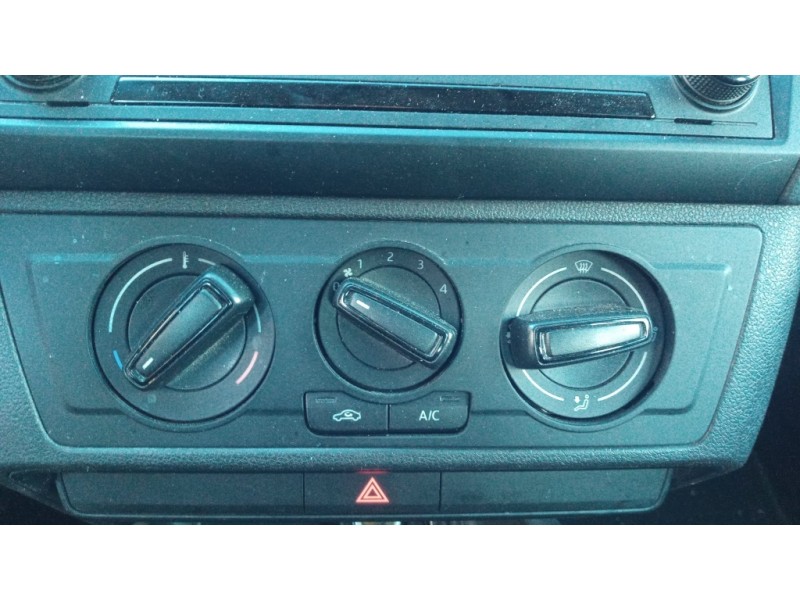 Recambio de mando calefaccion / aire acondicionado para seat ibiza (6p1) 1.0 referencia OEM IAM 6P0820045G 6P0820045G E10816972