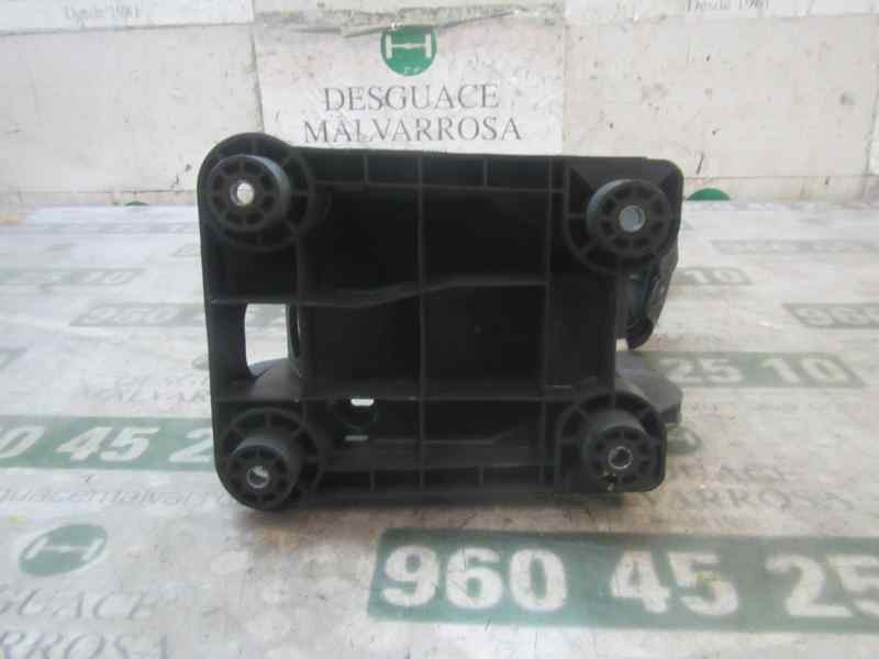 Recambio de palanca cambio para peugeot 3008 1.6 16v referencia OEM IAM 2400KP  