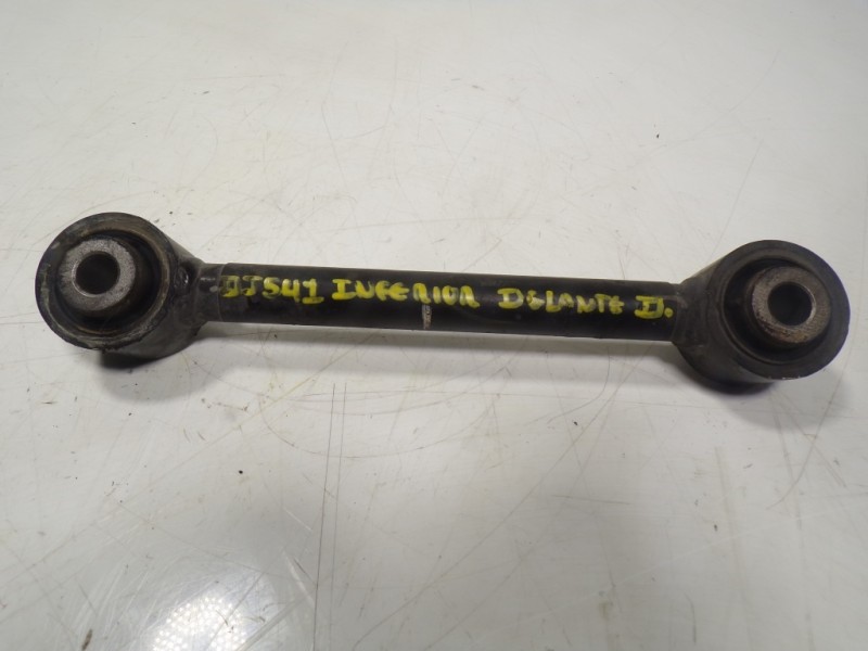 Recambio de brazo suspension inferior delantero derecho para kia sportage 1.6 cat referencia OEM IAM 55250D7000 55250D7000 