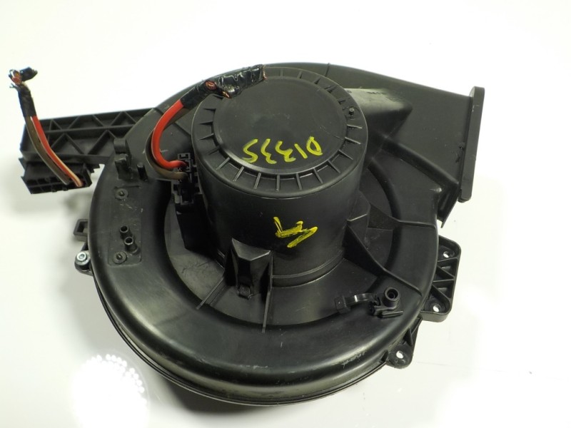 Recambio de motor calefaccion para seat ibiza (6p1) 1.0 referencia OEM IAM 6R1819015 6R1819015A 