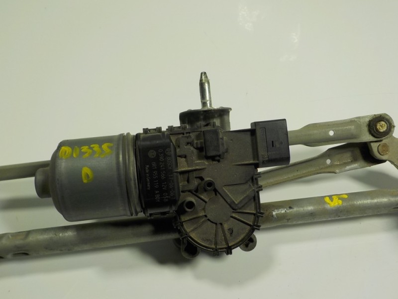 Recambio de motor limpia delantero para seat ibiza (6p1) 1.0 referencia OEM IAM 6R1955023C 6R1955119 0390241566