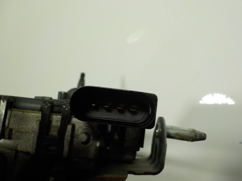 Recambio de motor limpia delantero para seat ibiza (6p1) 1.0 referencia OEM IAM 6R1955023C 6R1955119 0390241566