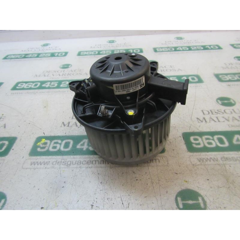 Recambio de motor calefaccion para chevrolet cruze 2.0 diesel cat referencia OEM IAM 13263279 5242710201 