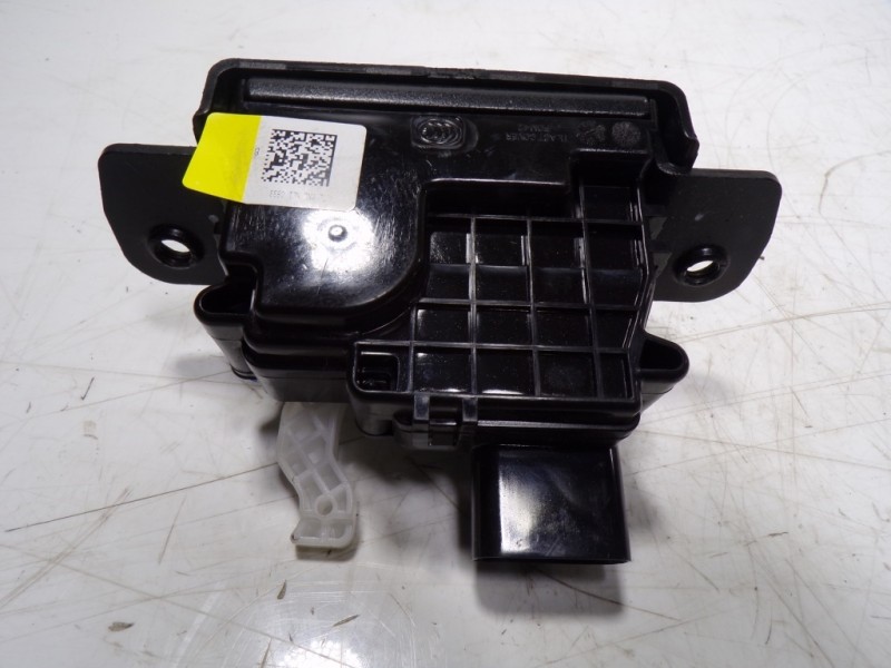 Recambio de cerradura maletero / porton para kia sportage 1.6 cat referencia OEM IAM 81230D3000  