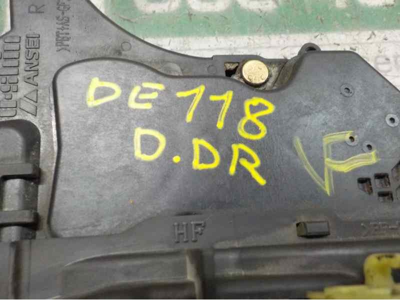 Recambio de cerradura puerta delantera derecha para mitsubishi colt berlina 3 (cz) 1.3 cat referencia OEM IAM   