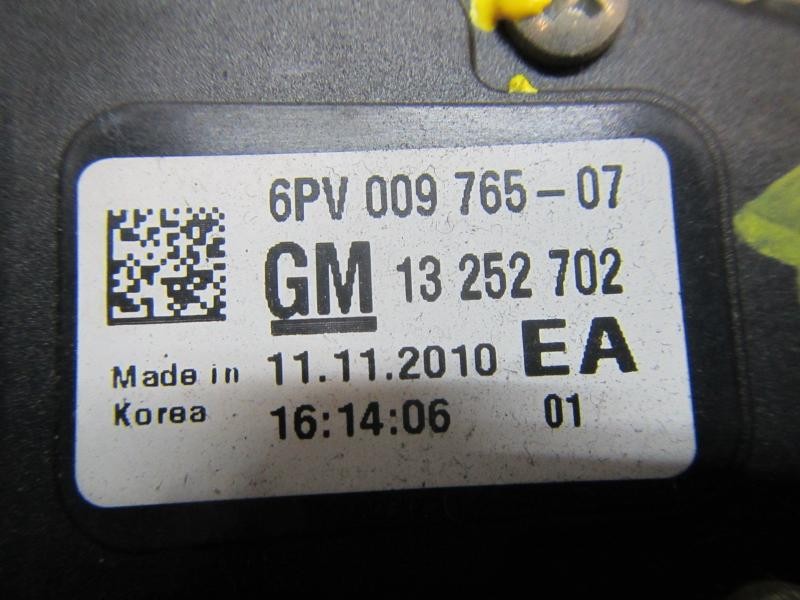 Recambio de potenciometro pedal para chevrolet cruze 2.0 diesel cat referencia OEM IAM 13252702 13252702 