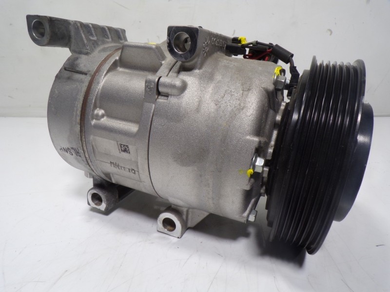 Recambio de compresor aire acondicionado para kia sportage 1.6 cat referencia OEM IAM 97701D7600 CA500NFJAA03 CA500NFJAA03