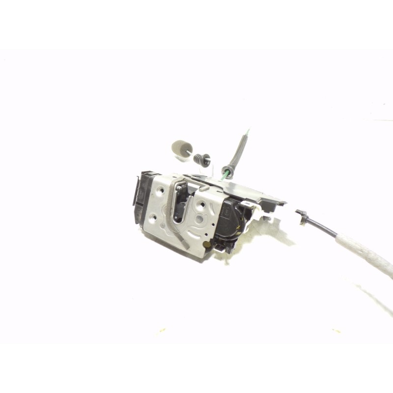 Recambio de cerradura puerta trasera izquierda para infiniti q30 1.6 16v cat referencia OEM IAM 825015DM0B A0997305500 