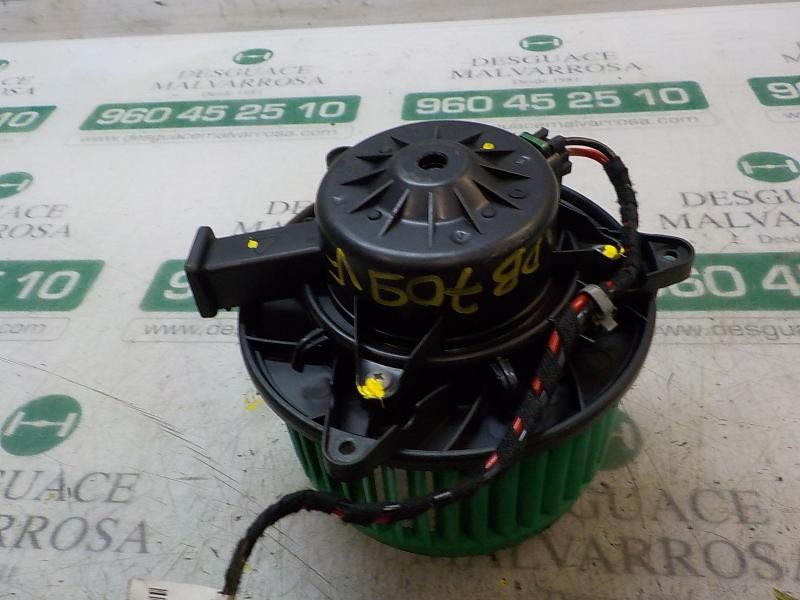 Recambio de motor calefaccion para opel insignia berlina excellence referencia OEM IAM   