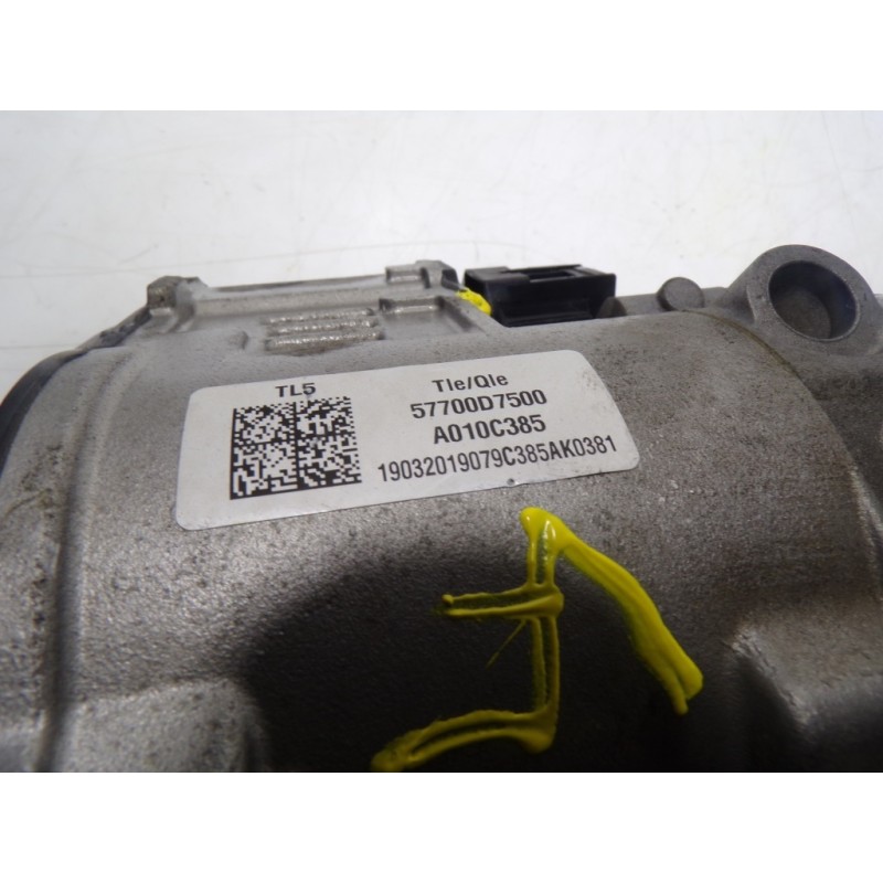 Recambio de cremallera direccion para kia sportage 1.6 cat referencia OEM IAM 57700D7500 57700D7500 A010C385