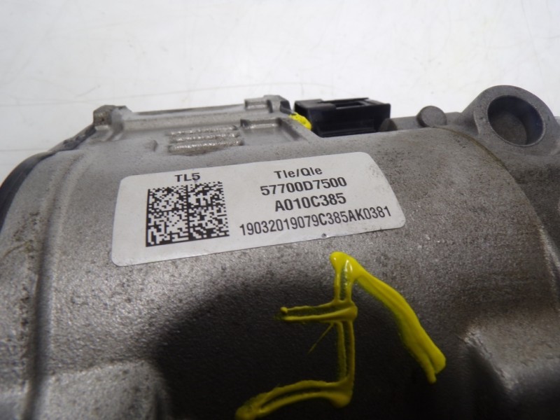 Recambio de cremallera direccion para kia sportage 1.6 cat referencia OEM IAM 57700D7500 57700D7500 A010C385