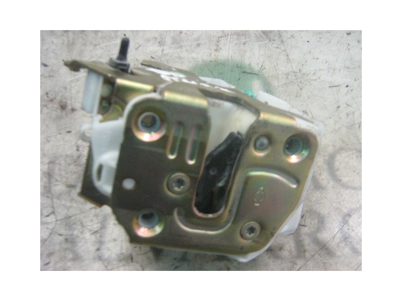 Recambio de cerradura puerta delantera derecha para nissan primera berlina (p11) comfort referencia OEM IAM   