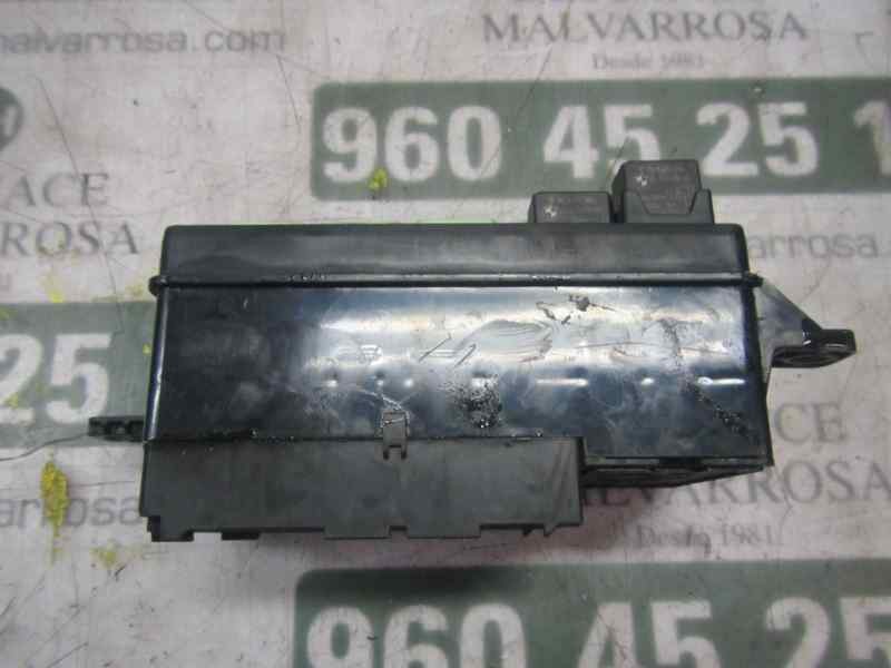 Recambio de caja reles / fusibles para mini mini (r56) 1.6 16v cat referencia OEM IAM 61146906548  