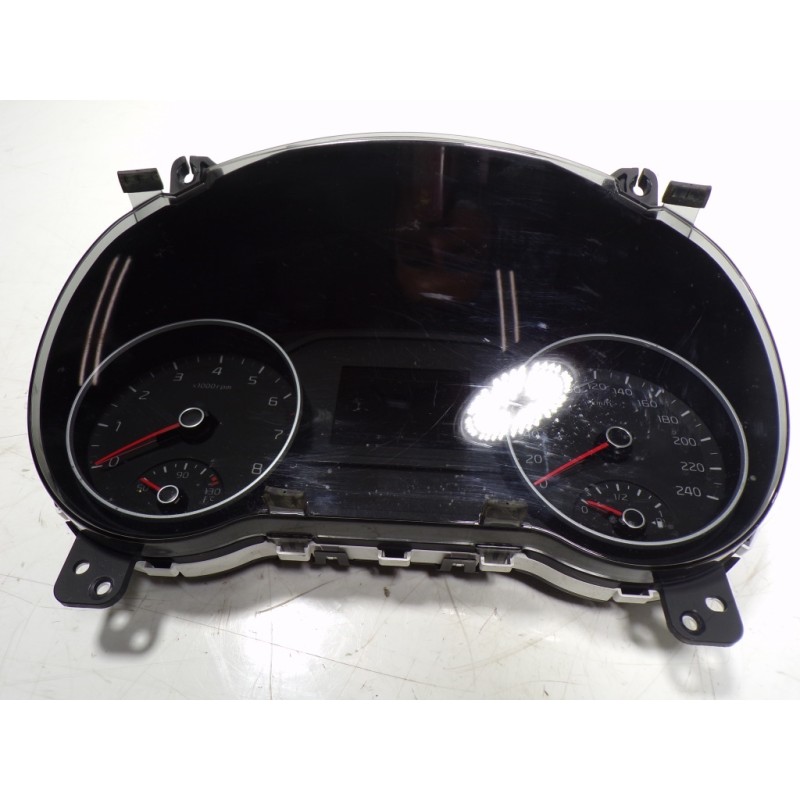 Recambio de cuadro instrumentos para kia sportage 1.6 cat referencia OEM IAM 94043F1560 94043F1560 A2C1910300001