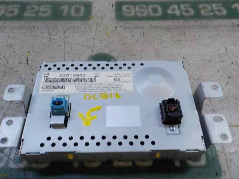 Recambio de pantalla multifuncion para opel ampera referencia OEM IAM 20980651 22813952 