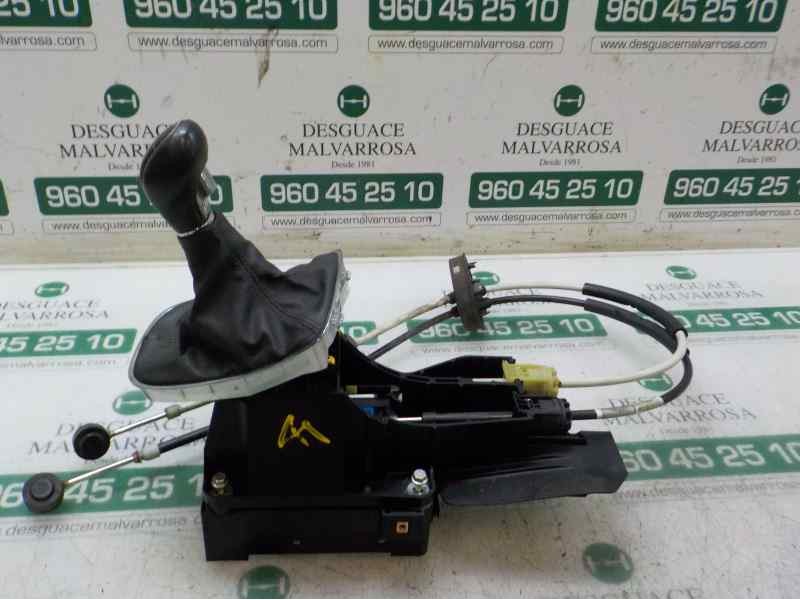 Recambio de palanca cambio para opel insignia berlina 2.0 16v cdti referencia OEM IAM 55563829  
