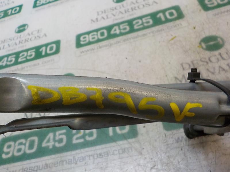 Recambio de articulacion limpia delantero para peugeot 308 business line referencia OEM IAM 9810327980 9810327980 