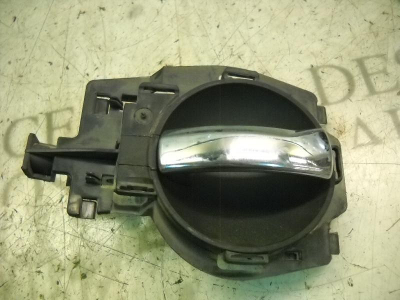 Recambio de maneta interior delantera izquierda para citroën c3 1.4 collection referencia OEM IAM   