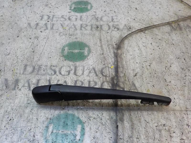 Recambio de brazo limpia trasero para fiat sedici (189) 1.9 jtd 8v (d19aa) referencia OEM IAM 71768016  