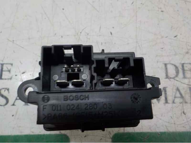 Recambio de resistencia calefaccion para opel insignia berlina 2.0 16v cdti referencia OEM IAM 13503201 15141283 F011500017